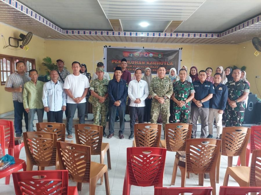 Tim Penyuluh Karhutla Mabes TNI Sambangi Desa Bumbung, Edukasi Langsung Warga Cegah Kebakaran