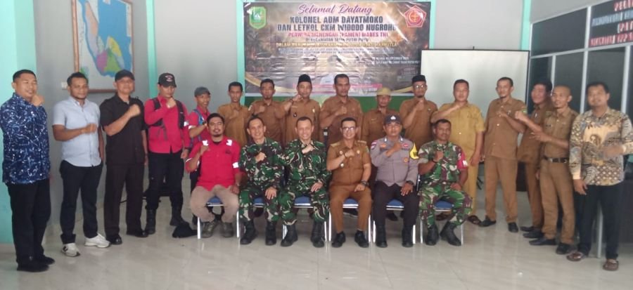 Tim Penyuluh Karhutla Mabes TNI Turun ke Putri Puyu, Cegah Api Sebelum Membesar