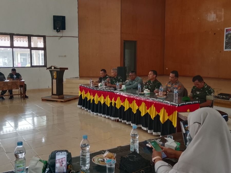 Tim Penyuluh Mabes TNI Edukasi Warga Benai Cegah Karhutla, Santunan Turut Disalurkan