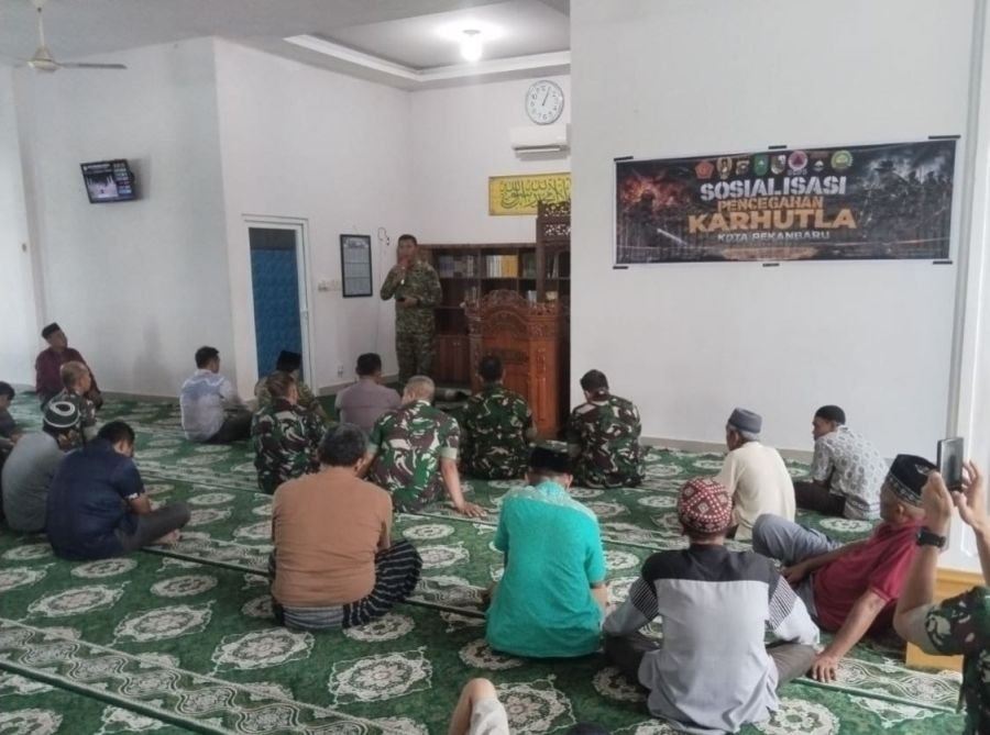 Tim Penyuluh Mabes TNI Melaksanakan Sosialisasi, Ajak Warga Bersama Cegah Karhutla