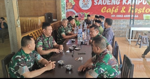 Tim Penyuluh Mabes TNI Perkuat Sinergi dengan Pemuka Adat Kuansing