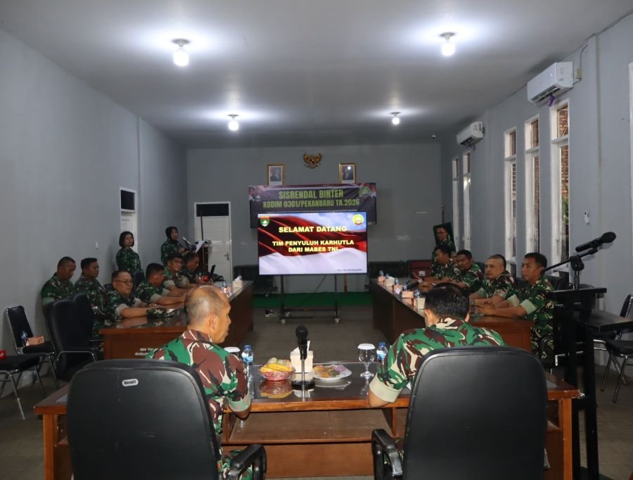 Tim Penyuluhan Karhutla Mabes TNI Tinjau Kesiapan Penanganan Karhutla di Wilayah Kodim 0301/PBR