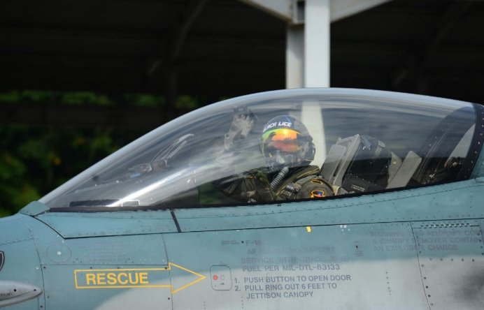 TNI AU–RSAF Tuntaskan Latma BFI 14/26, Perkuat Sinergi dan Profesionalisme Penerbang Tempur