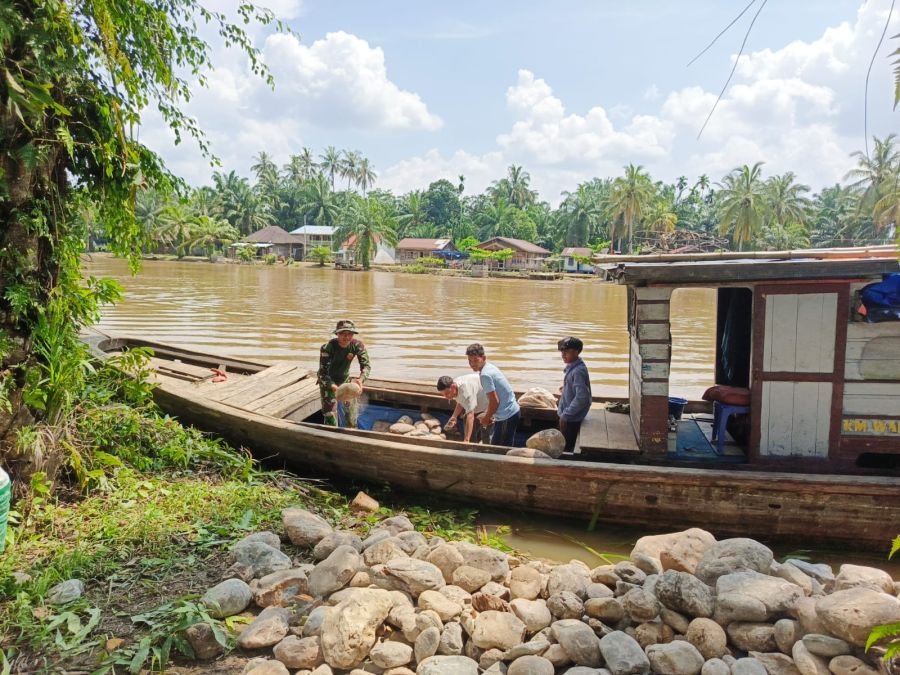 TNI dan Masyarakat Bersinergi Bangun Jembatan, Hadapi Berbagai Hambatan di Lapangan