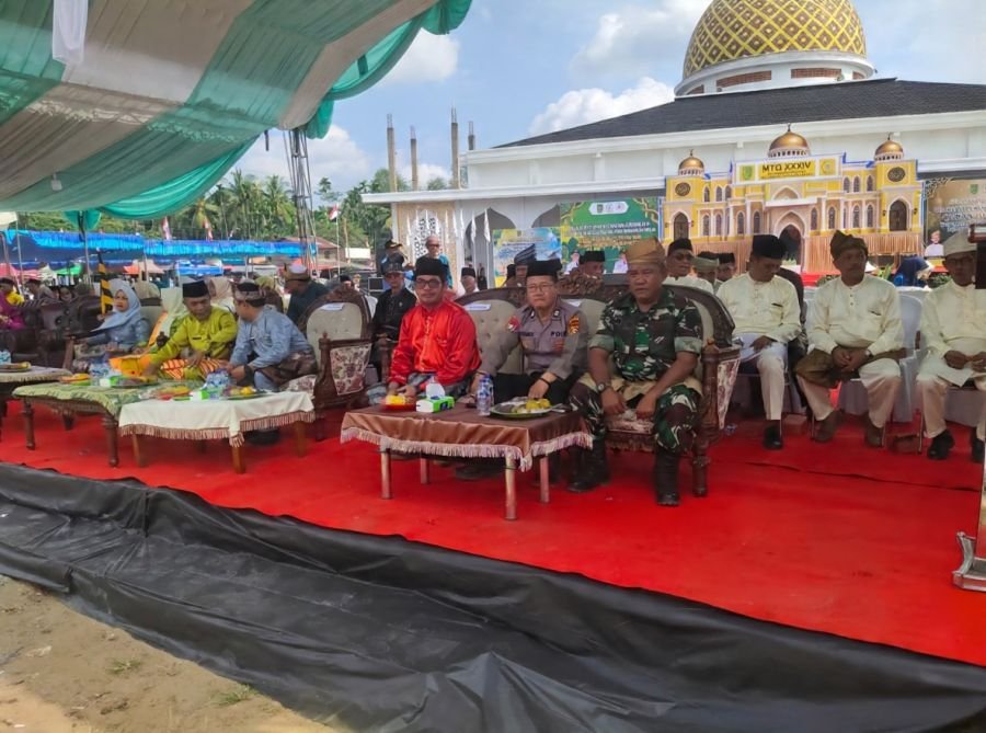 TNI Dukung Syiar Islam, Danpos Keritang Hadiri Pembukaan MTQ ke XXXIV di Kotabaru Reteh