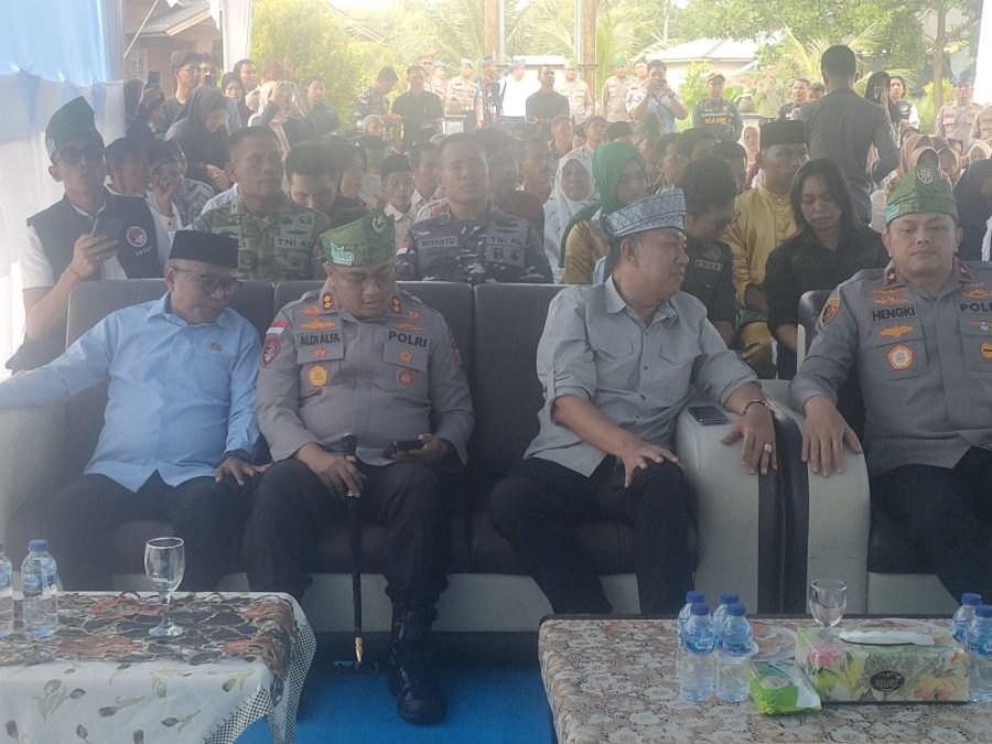 TNI  Hadir Dukung Deklarasi Kampung Tangguh Bebas Narkoba Di Desa Banglas Barat