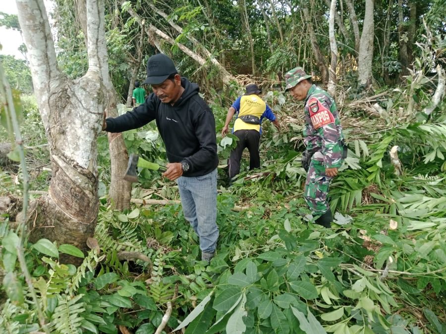 Babinsa Rangsang Barat Sisir Hutan, Karhutla Diwaspadai Ketat