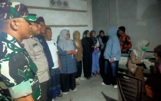 TNI-Polri dan Dinkes Bersinergi Deteksi Dini Penyakit Menular dan TB di Kecamatan Pulau Burung