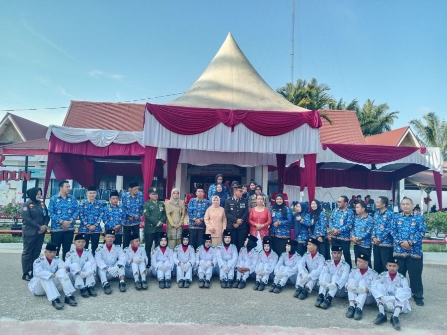 HUT RI ke-81 di Tandun Ditutup Khidmat, Merah Putih Diturunkan