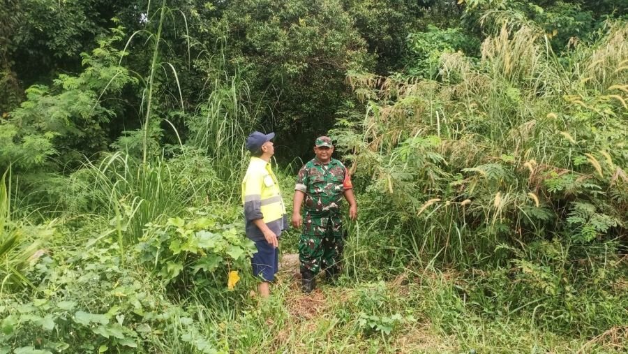 Upaya Pencegahan Karhutla, Babinsa Koramil 06/Sukajadi Intensifkan Patroli Wilayah