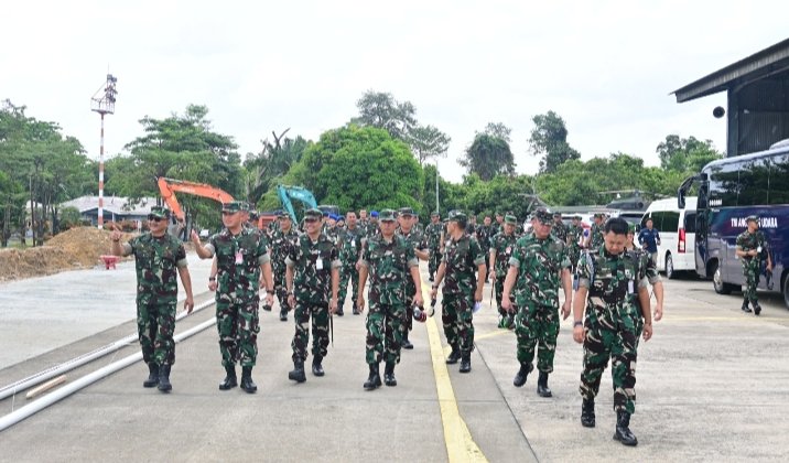 Wakasau Tinjau Uji Smoke Pod dan Infrastruktur Pendukung Rafale di Lanud RSN