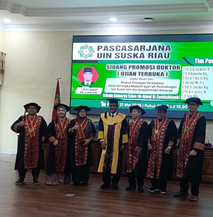 WAKETUM FORUM KEBERAGAMAN Nusantara (DPP DKN) ,H.T.Rusli Ahmad raih dan resmi sandang gelar Doktor
