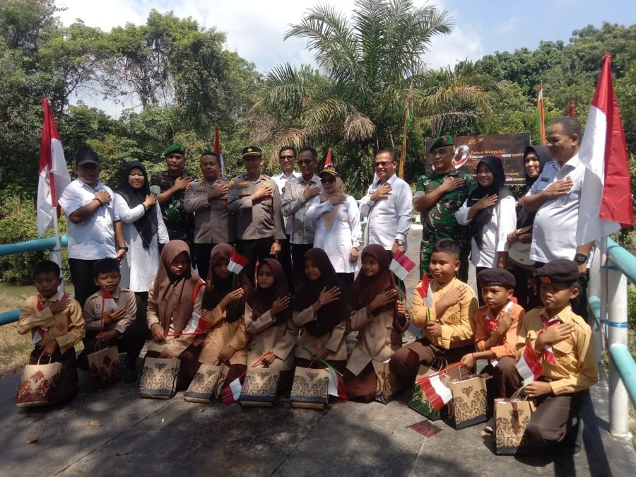 Wakili Dandim 0313/KPR, Danramil 01/Bkn Hadiri Peresmian Serentak Jembatan Merah Putih Presisi Tahap