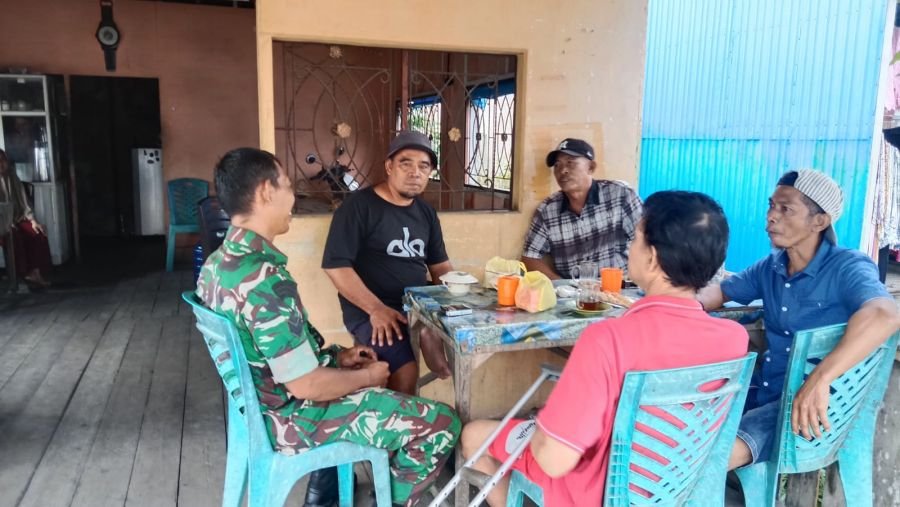Wilayah Aman Terkendali, Komsos Babinsa 07/Reteh di Pasenggerahan Berjalan Tertib