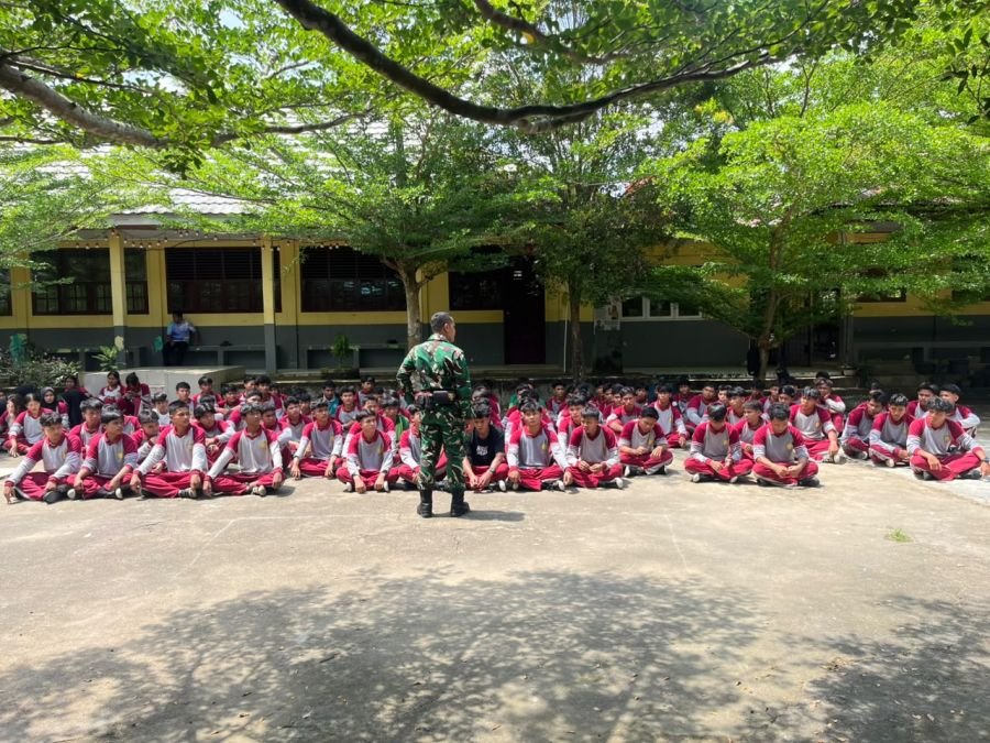 Yonif TP 850/SC Tanamkan Disiplin dan Mental Tangguh Pelajar