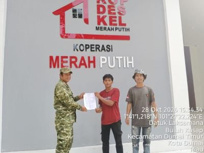 Babinsa Koramil 01/Dumai Dampingi Pemasangan 8 Titik CCTV di KDKMP Kelurahan Buluh Kasap