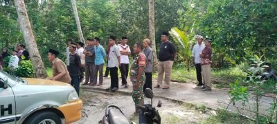 Babinsa Koramil 04/Dabo,  Ikut Melayat ke Rumah Duka Warga Binaan, Wujud Kepedulian Sosial