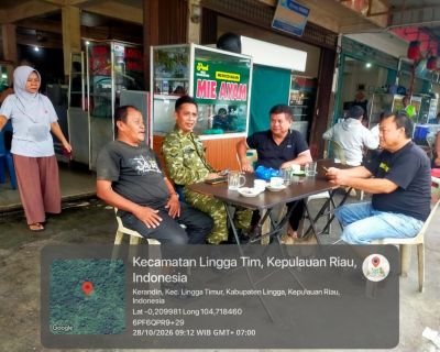Babinsa Koramil 05/Daik Sosialisasikan Pendaftaran TNI AD kepada Warga Kerandin