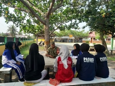 Babinsa Koramil 06/Merbau Laksanakan Komsos Pererat Silaturahmi dan Jaga Persatuan