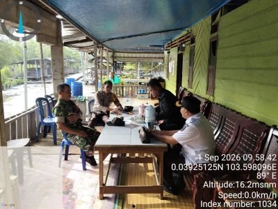 Babinsa Koramil 08/Mandah Serma  H. Situmorang Memberikan Edukasi Kepada Masyarakat Binaan