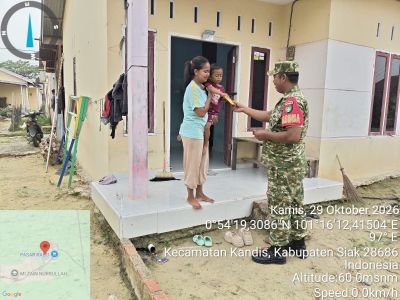 Babinsa Koramil Kandis Pantau Kondisi Anak Stunting di Sungai Gondang