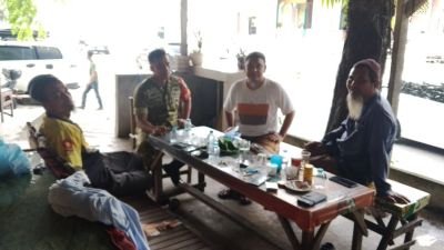 Jalin Kedekatan dengan Warga, Babinsa Kampung Bandar Aktif Laksanakan Komsos