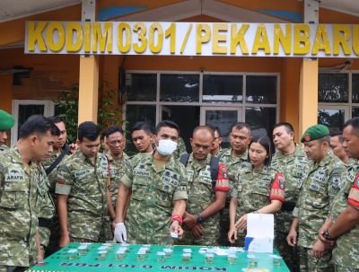 Kodim 0301/Pbr Laksanakan Cek Urine bagi Anggota, Wujudkan Prajurit yang Disiplin dan Bebas Narkoba