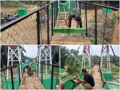Pembangunan Jembatan Perintis Garuda di Keritang Hulu: Kebut Pemasangan Pagar dan Lantai Jembatan