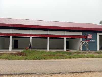 Pembangunan KDKMP Simpang Kota Medan Berlanjut, Atap Kanopi Dikerjakan