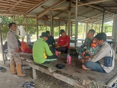 Pilkada Mulai Hangat, Babinsa Koramil 01/Bangko Ajak Warga Pekaitan Jaga Persatuan