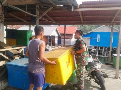 Praka I Wayan Laksanakan Binter Membantu Warga Desa Batu Lepuk