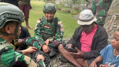 Satgas Yonif 136/Tuah Sakti Gelar Anjangsana, Pererat Silaturahmi dengan Masyarakat Tinggi Nambut