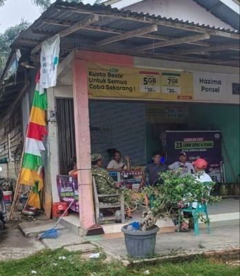 Serda P. Pasaribu Sambangi Warga di Konter, Perkuat Keamanan Desa Sungai Keranji