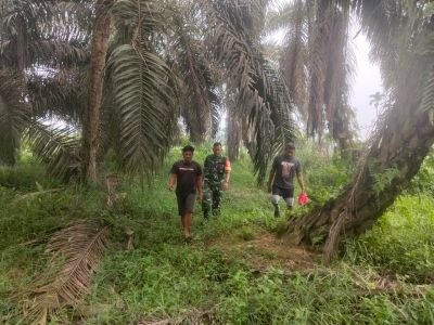 Serka Abdon Pardosi, Babinsa Koramil 04/Perawang Perkuat Kesiapsiagaan Warga Hadapi Karhutla