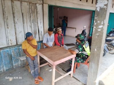Serka Efison Bangun Kedekatan dengan Warga Desa Binaan