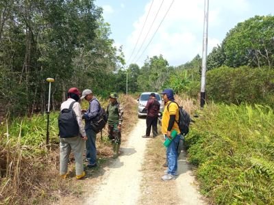 Sertu Yadi Mulyadi Cek Lahan Calon Batalyon TP di Teluk Radang