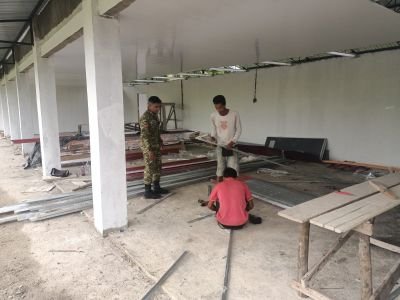 Tahap demi Tahap Terus Berproses, Babinsa Dampingi Pembangunan KDKMP Desa Melai