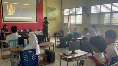 Yonif TP 898/PC Sosialisasikan Bahaya Narkoba di SMK PGRI Bangkinang